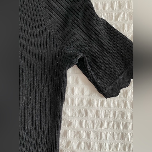 H&M ribbed t-shirt size small - Picture 4 of 5